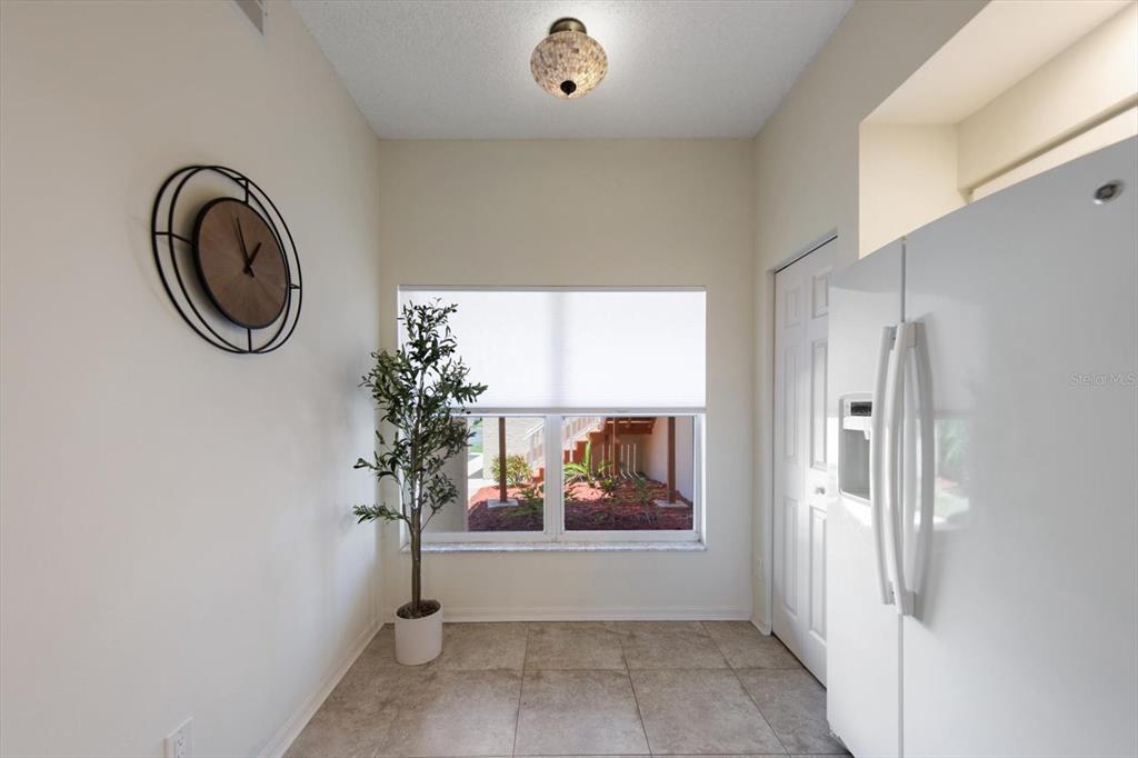 6330 99th Way North, Unit 14D Seminole, FL 33708 - Photo 8 of 35