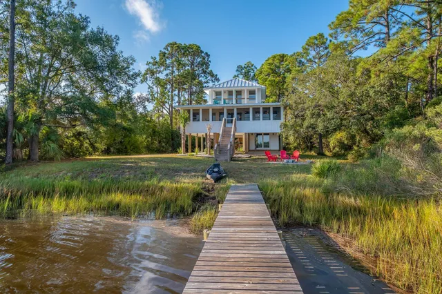 $919,000 | 167 Timber Island Road, Carrabelle, FL 32322