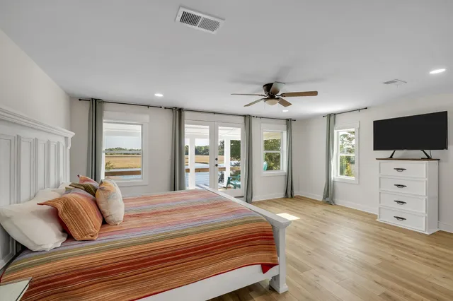 $919,000 | 167 Timber Island Road, Carrabelle, FL 32322