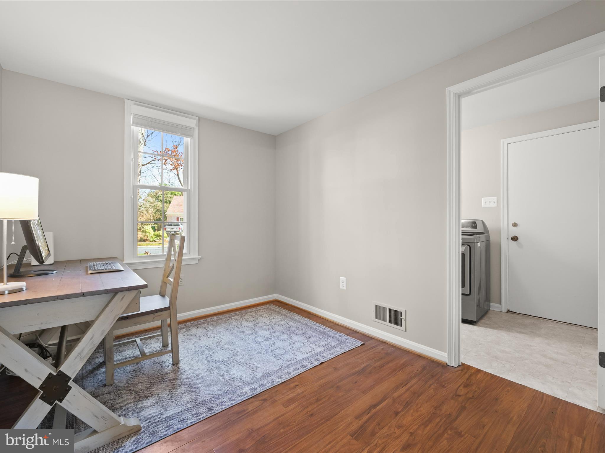 10916 Swansfield Road Columbia, MD 21044 - Photo 18 of 54 Den/Study