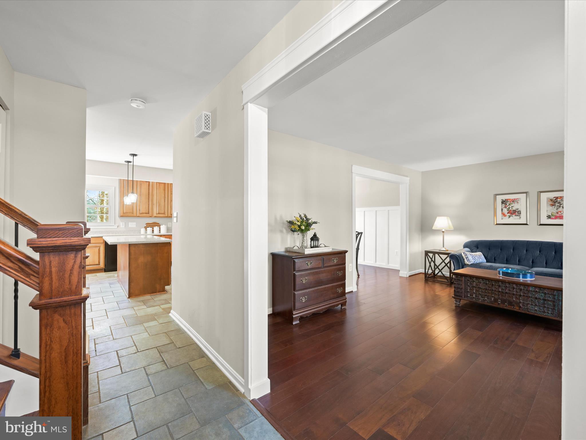 10916 Swansfield Road Columbia, MD 21044 - Photo 21 of 54 Foyer
