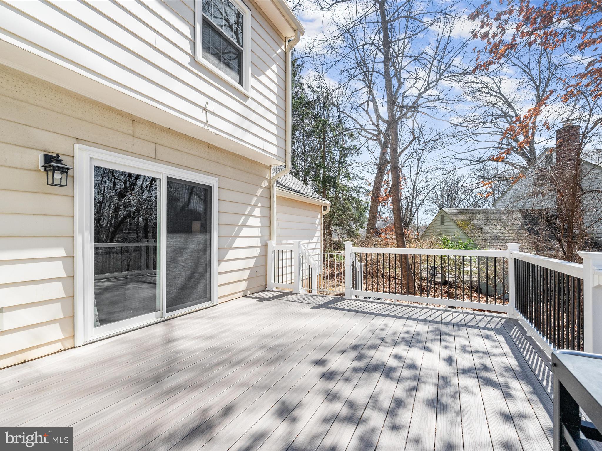 10916 Swansfield Road Columbia, MD 21044 - Photo 47 of 54 Deck