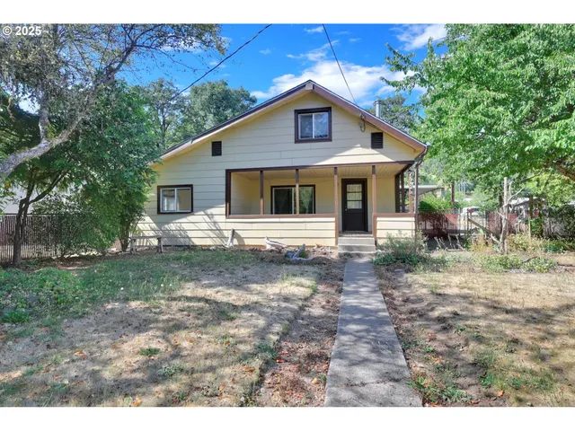 $315,000 | 47563 Union Street, Oakridge, OR 97463