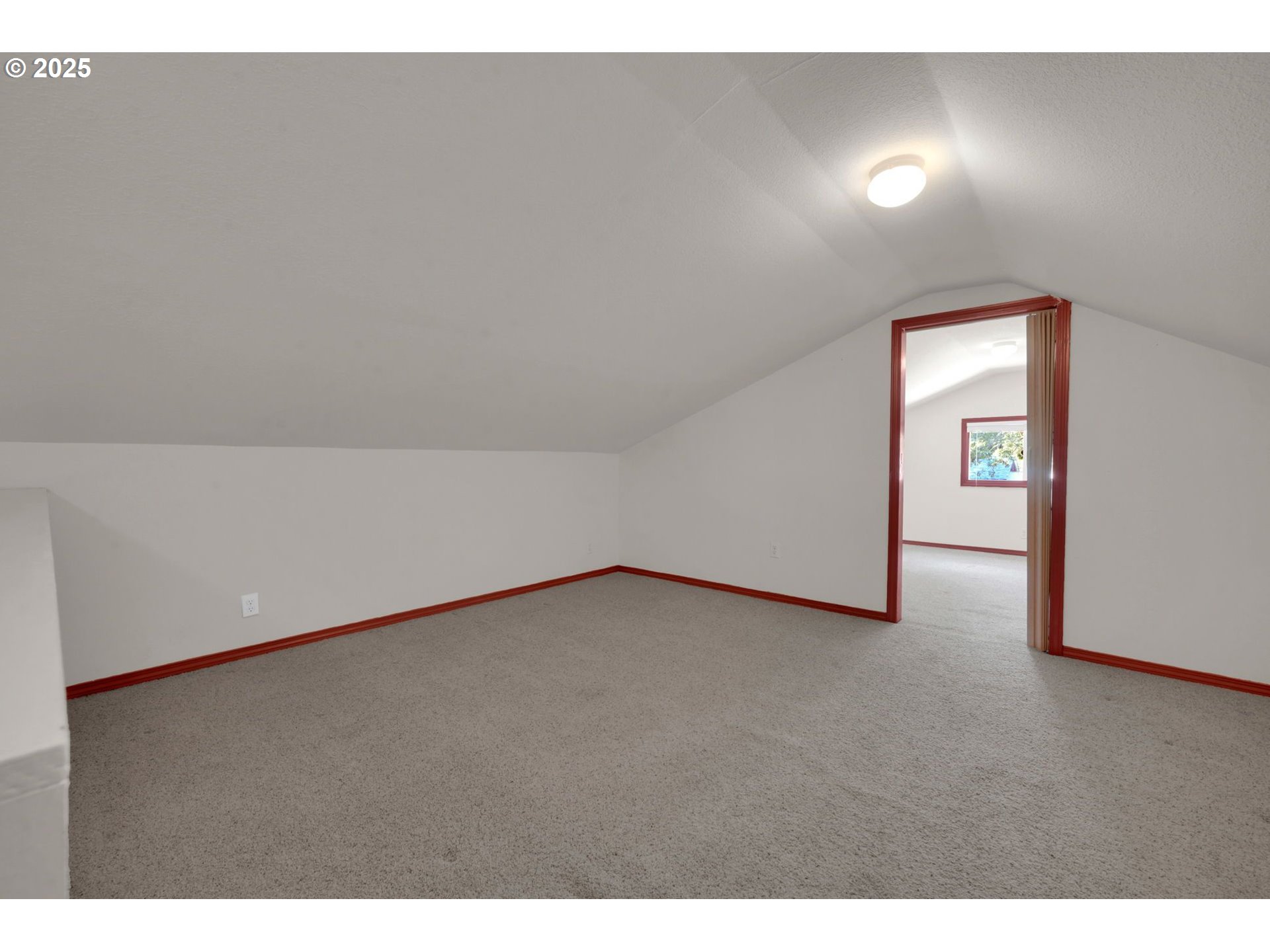 47563 Union Street Oakridge, OR 97463 - Photo 18 of 29