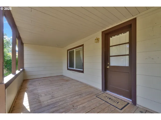 $315,000 | 47563 Union Street, Oakridge, OR 97463