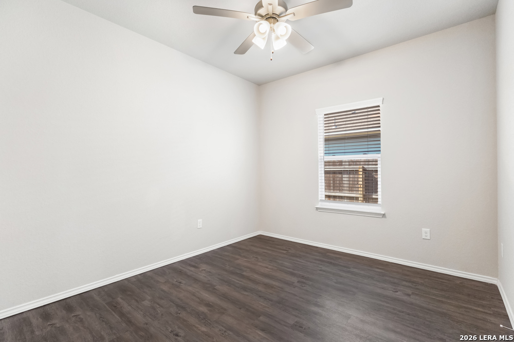 636 Heathers Way Seguin, TX 78155 - Photo 17 of 24
