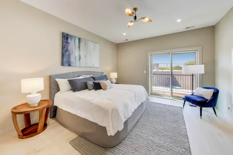 $599,000 | 2450 North Clybourn Avenue, Unit G, Chicago, IL 60614