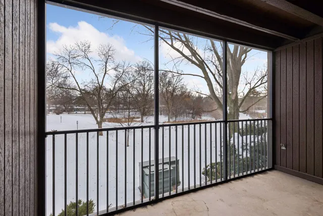 $189,900 | 9600 Portland Avenue, Unit 109, Bloomington, MN 55420