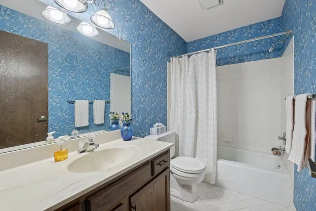 $189,900 | 9600 Portland Avenue, Unit 109, Bloomington, MN 55420