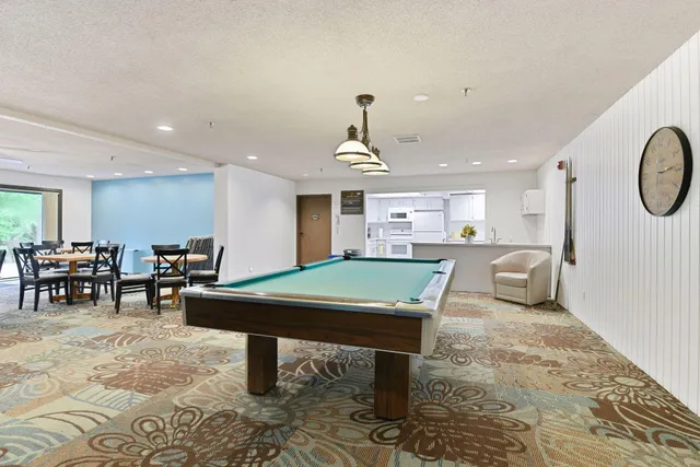 $189,900 | 9600 Portland Avenue, Unit 109, Bloomington, MN 55420