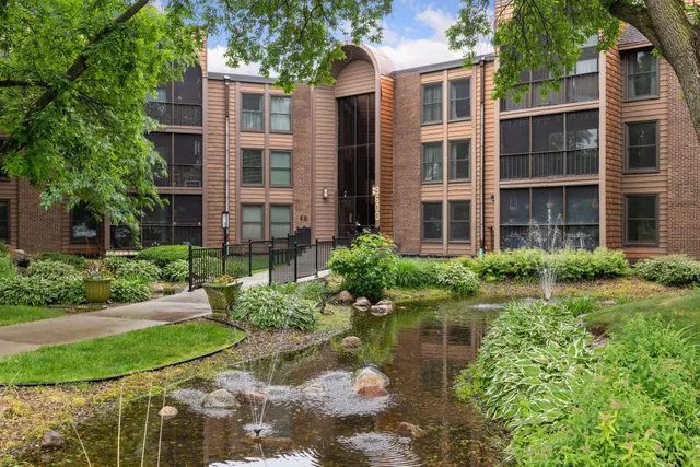 $189,900 | 9600 Portland Avenue, Unit 109, Bloomington, MN 55420