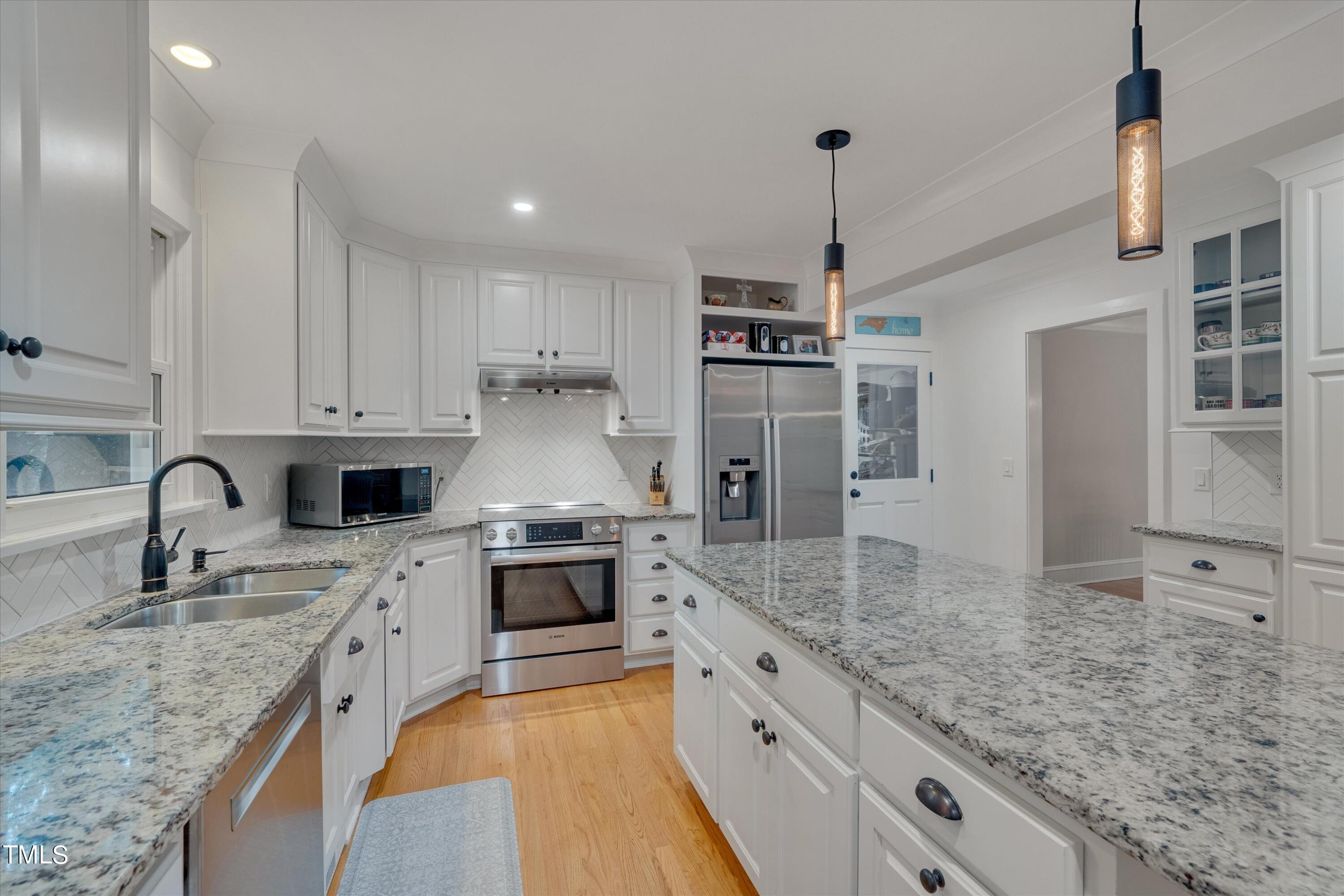 2504 Bredon Court Raleigh, NC 27613 - Photo 13 of 38 13-2504 Bredon Ct-13