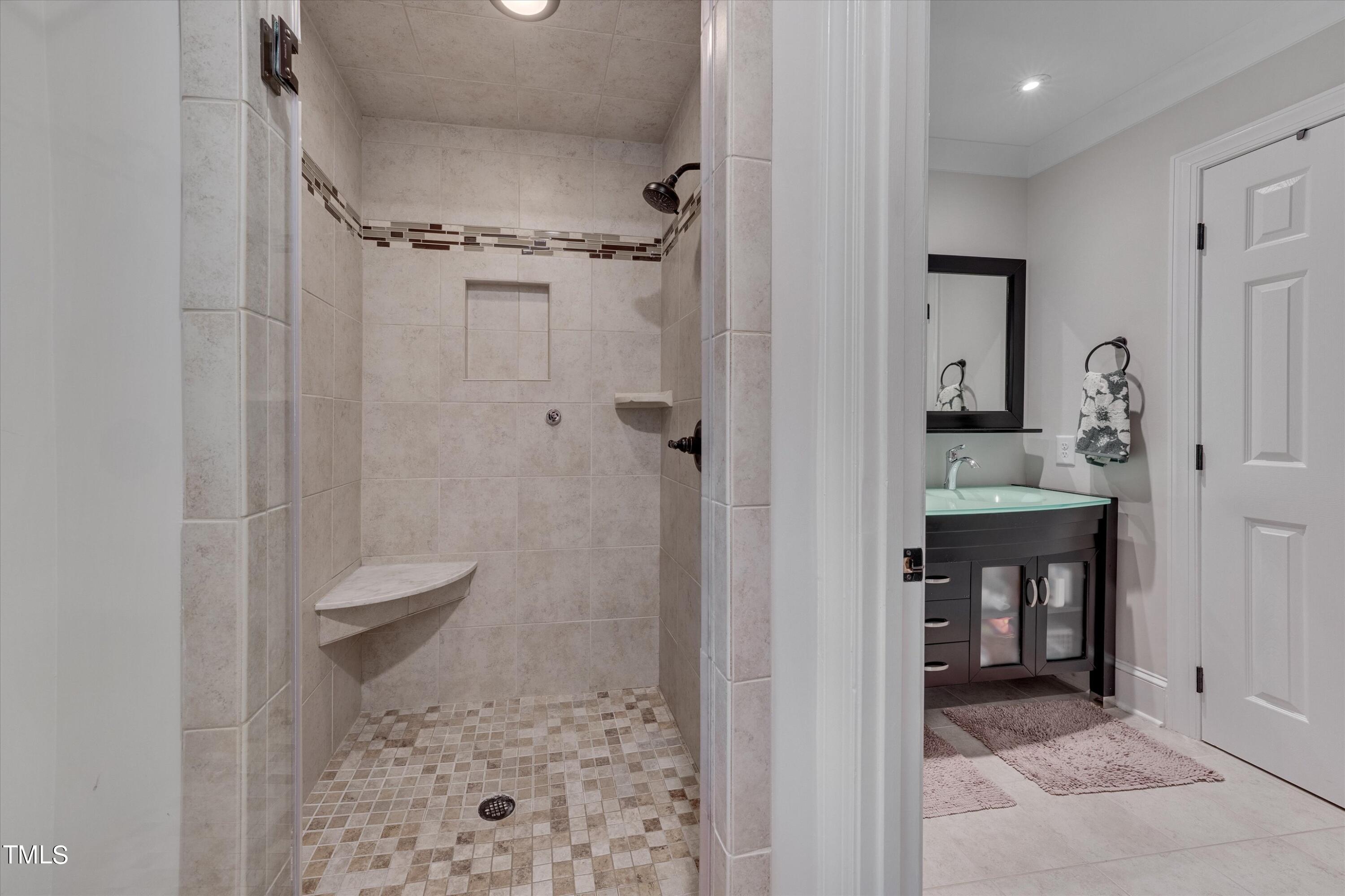 2504 Bredon Court Raleigh, NC 27613 - Photo 23 of 38 23-2504 Bredon Ct-23