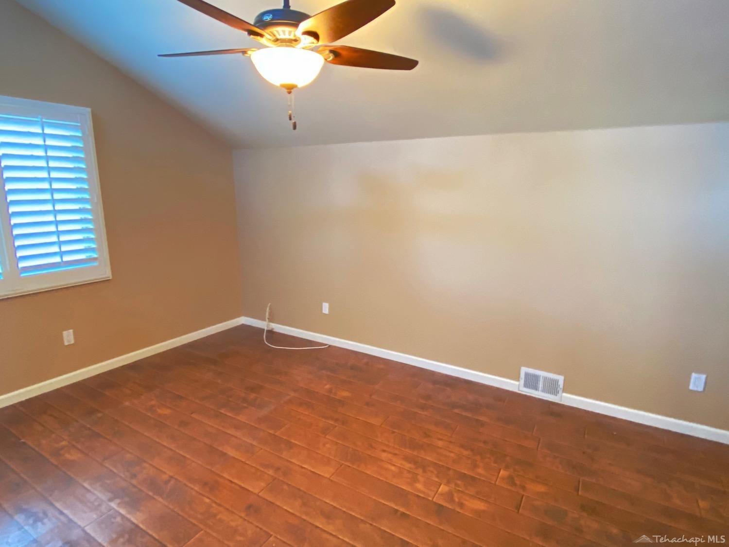 21400 Old Town Road Tehachapi, CA 93561 - Photo 41 of 55 Gallery Image 41