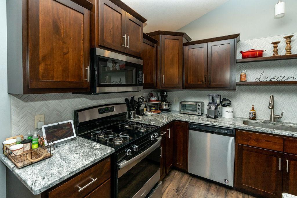 307 Feather Court Rice Lake, WI 54868 - Photo 8 of 32 Gallery Image 8