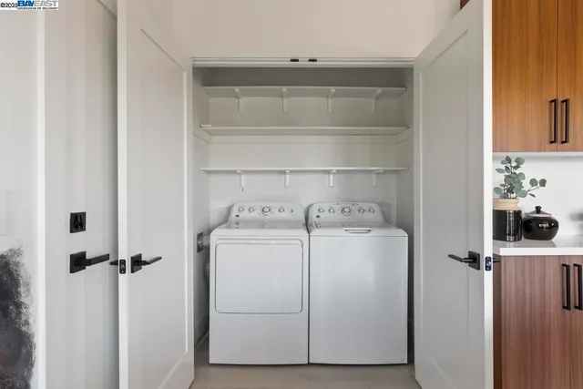 $9,300 | 10336 Greenview Drive, Oakland, CA 94605