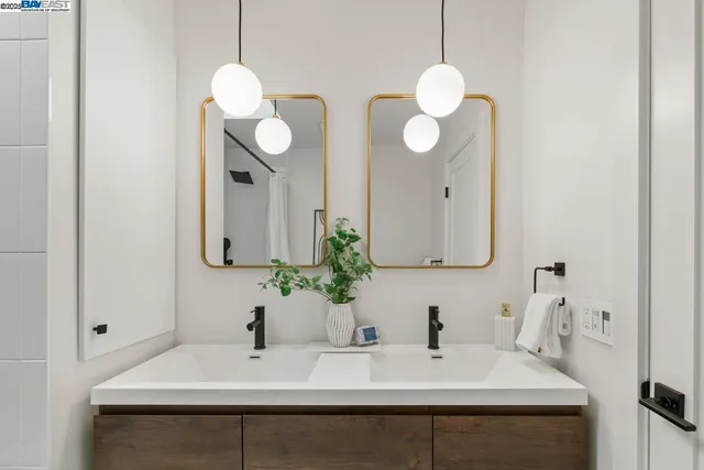 $9,300 | 10336 Greenview Drive, Oakland, CA 94605