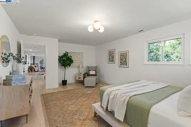 $9,300 | 10336 Greenview Drive, Oakland, CA 94605