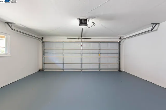 $9,300 | 10336 Greenview Drive, Oakland, CA 94605