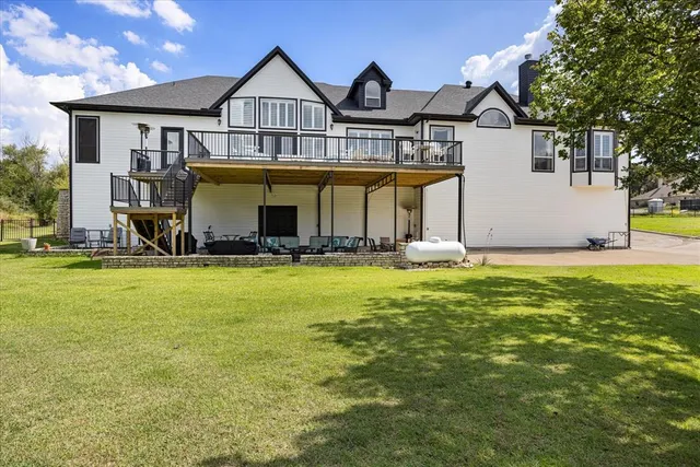 $1,100,000 | 6410 Westover Drive, Granbury, TX 76049