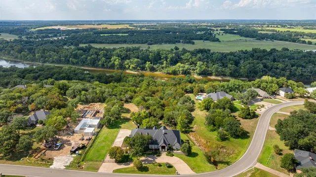 $1,100,000 | 6410 Westover Drive, Granbury, TX 76049