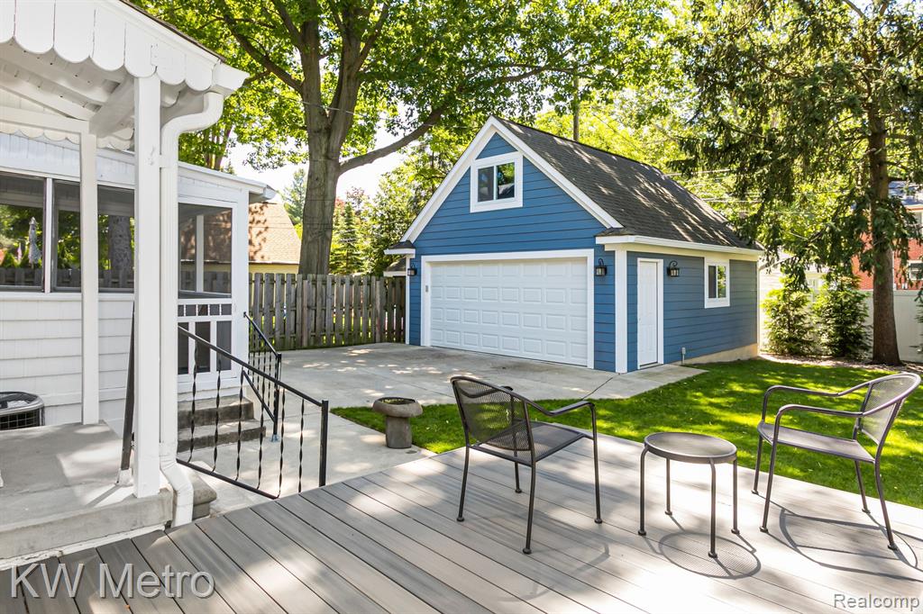 2057 Franklin Road Berkley, MI 48072 - Photo 33 of 35