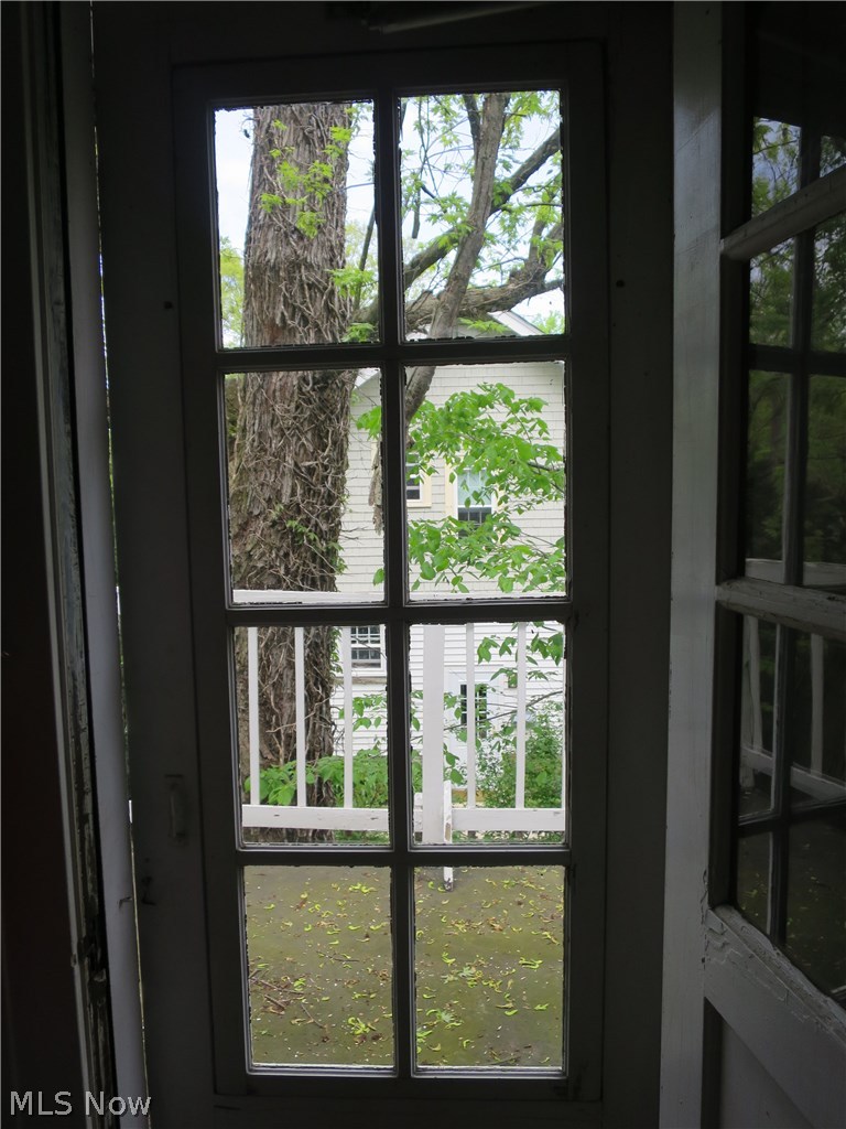 1628 Maple Road Cleveland Heights, OH 44121 - Photo 23 of 35