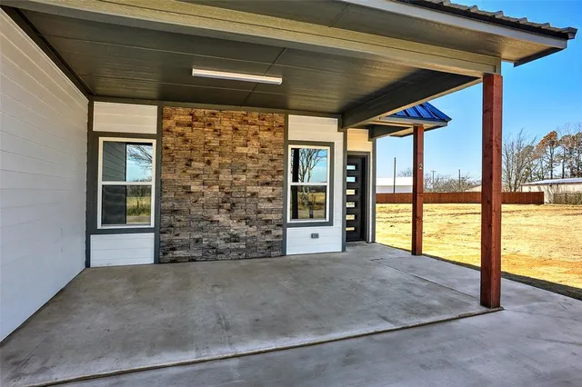 $1,700 | 1304 Country Road, Unit B, Whitesboro, TX 76273
