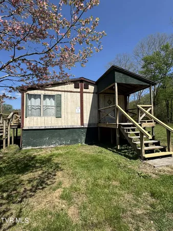 $85,000 | 90 Railroad Avenue, St. Paul, VA 24283