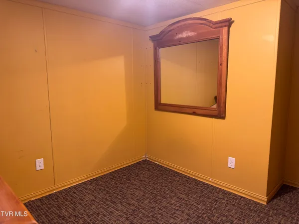 $85,000 | 90 Railroad Avenue, St. Paul, VA 24283