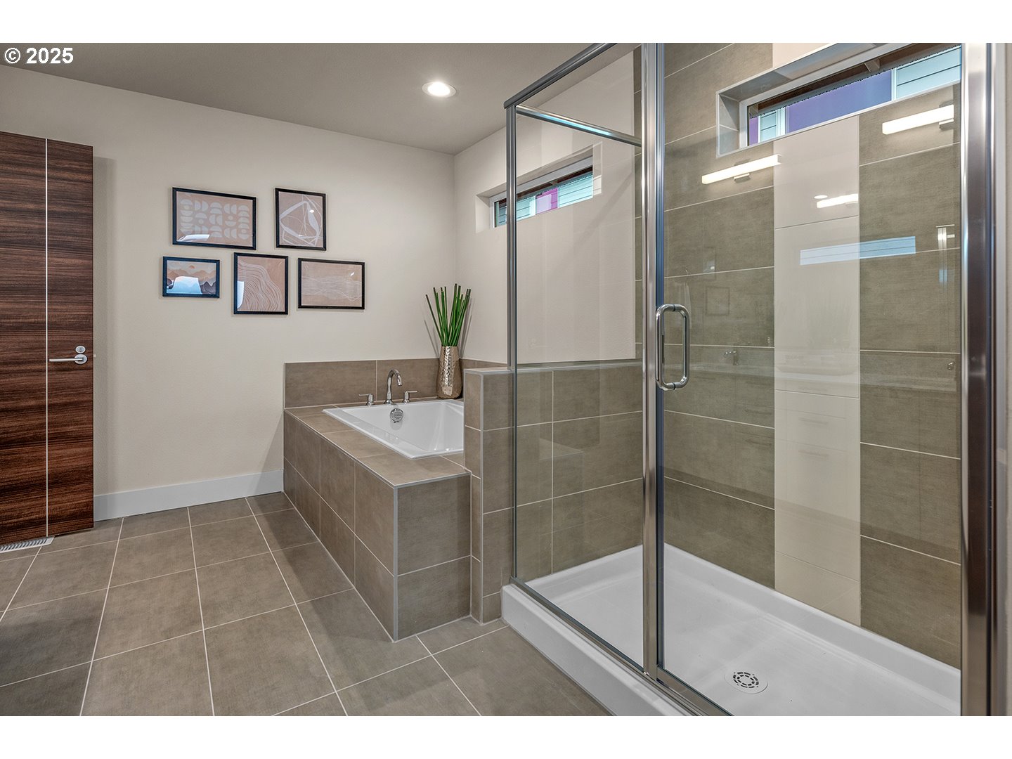 15316 Southwest Hawk Ridge Road Tigard, OR 97224 - Photo 17 of 24 Gallery Image 17