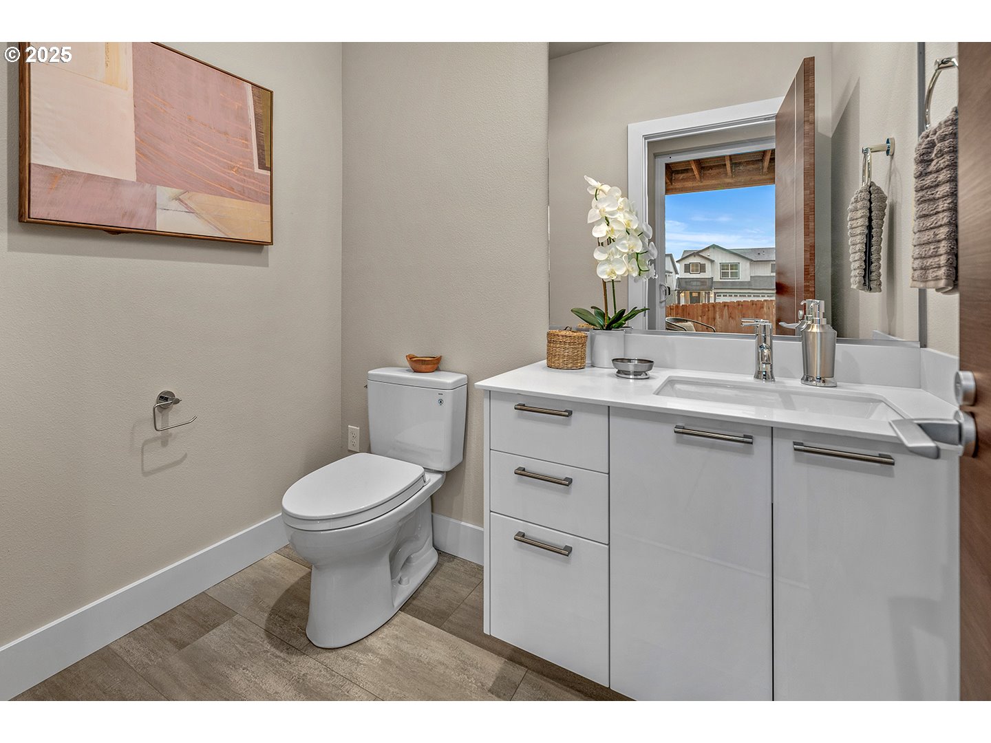 15316 Southwest Hawk Ridge Road Tigard, OR 97224 - Photo 24 of 24 Gallery Image 24