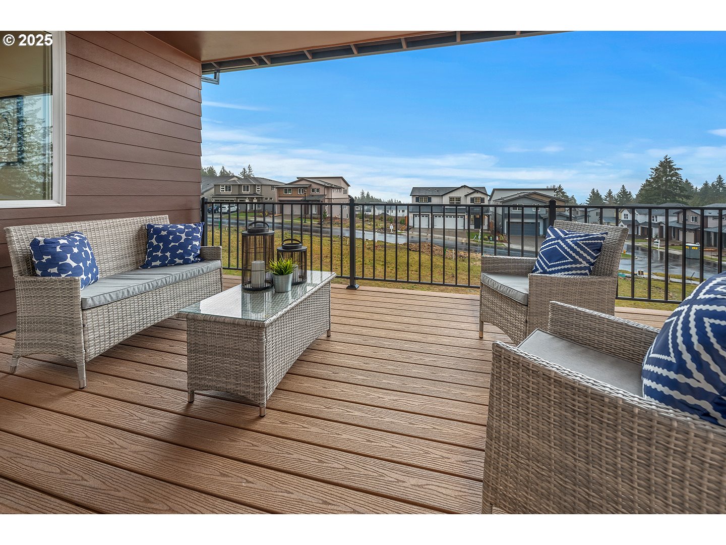 15316 Southwest Hawk Ridge Road Tigard, OR 97224 - Photo 9 of 24 Gallery Image 9