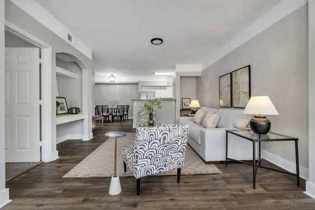 $145,000 | 2801 Chancellorsville Drive, Unit 123, Tallahassee, FL 32312