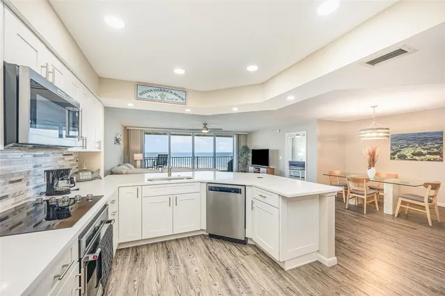 $3,800 | 1791 Florida A1A, Unit 1202, Satellite Beach, FL 32937