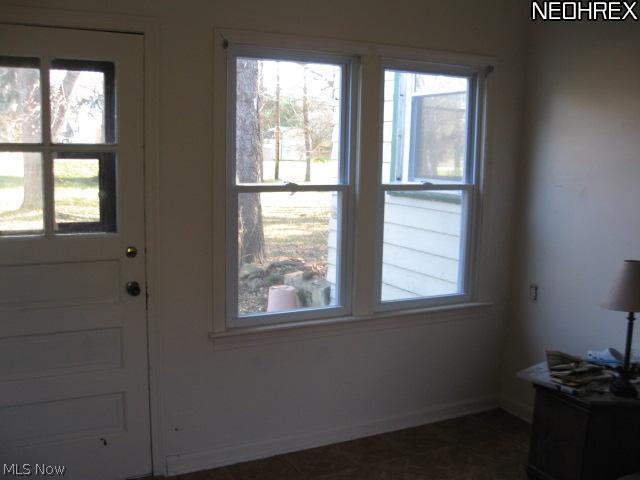 5070 Manchester Road Akron, OH 44319 - Photo 9 of 19 Gallery Image 9