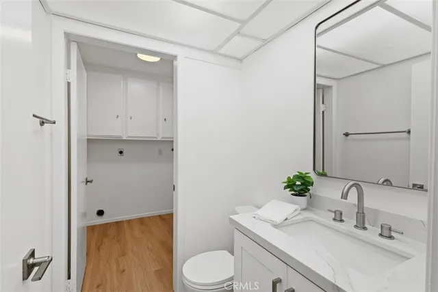 $699,000 | 400 South Flower Street, Unit 105, Orange, CA 92868