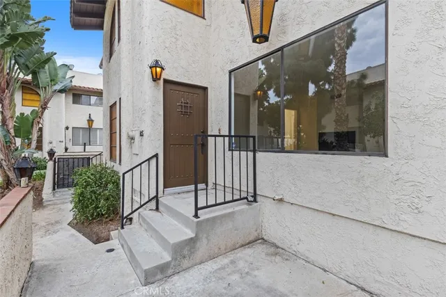 $699,000 | 400 South Flower Street, Unit 105, Orange, CA 92868