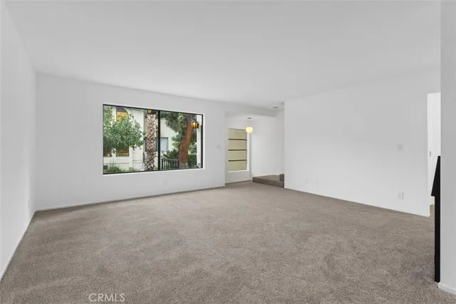 $699,000 | 400 South Flower Street, Unit 105, Orange, CA 92868