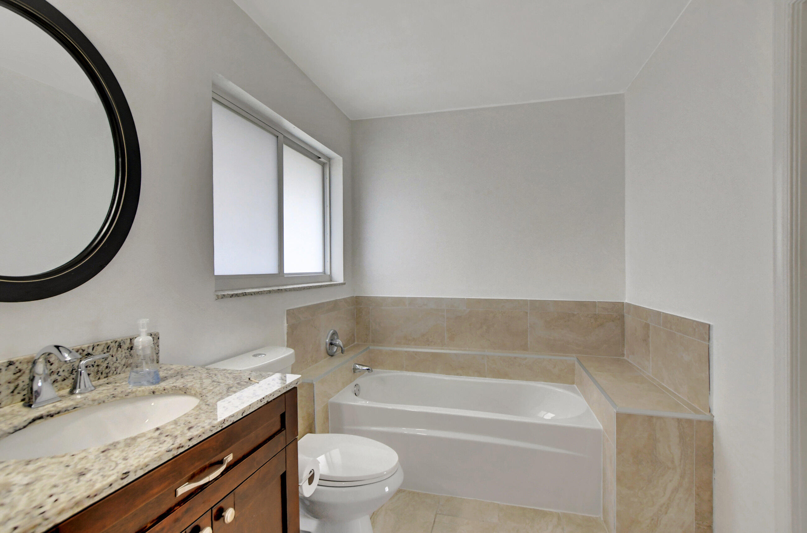 12418 Baywind Court Boca Raton, FL 33428 - Photo 24 of 50 36_dsc_1146