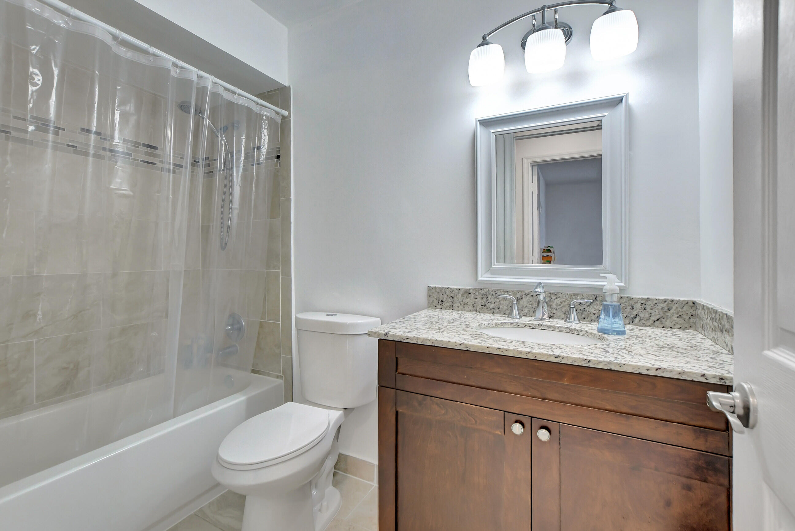 12418 Baywind Court Boca Raton, FL 33428 - Photo 28 of 50 49_dsc_1246