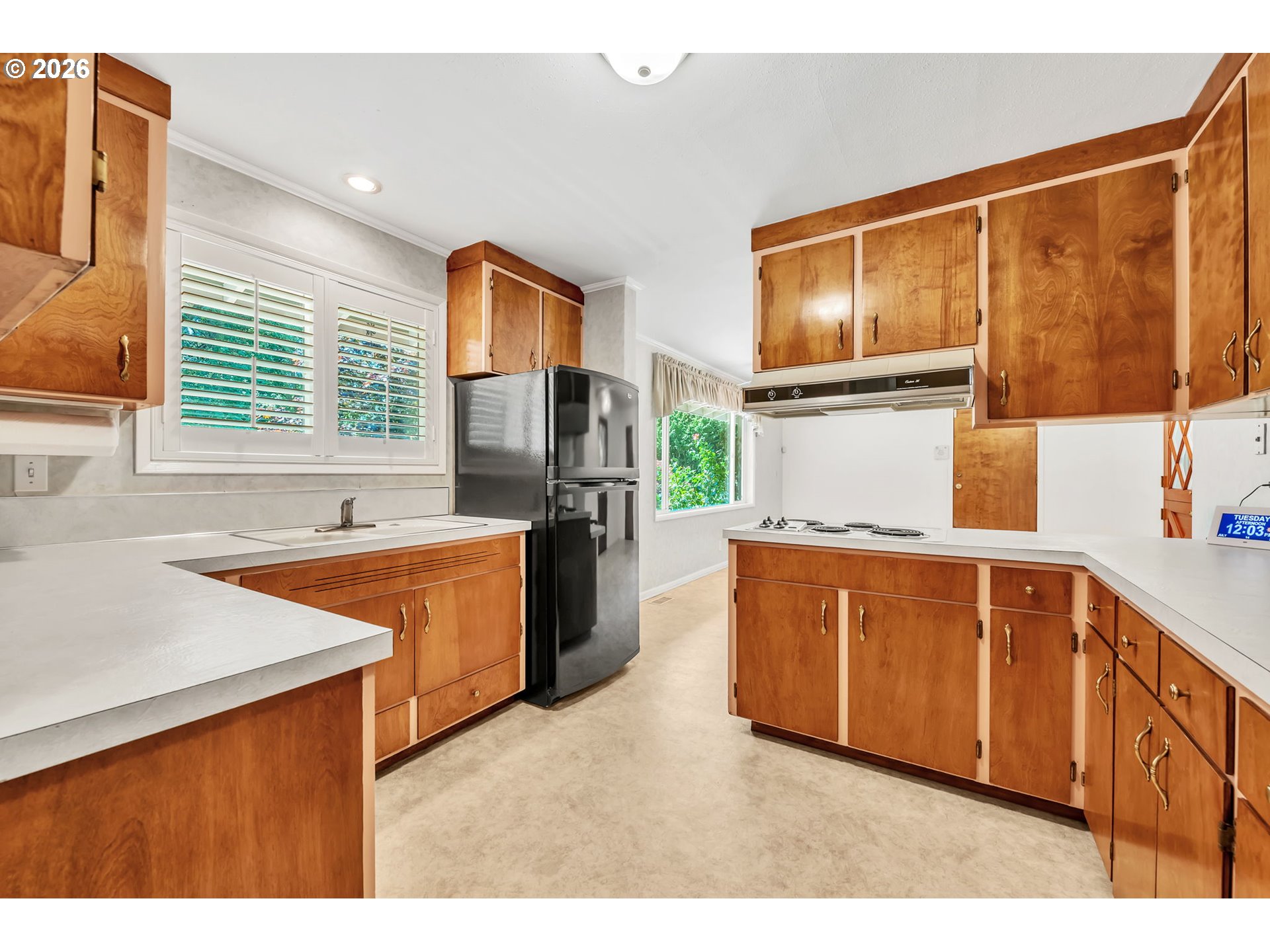 681 Hatton Avenue Eugene, OR 97404 - Photo 8 of 46