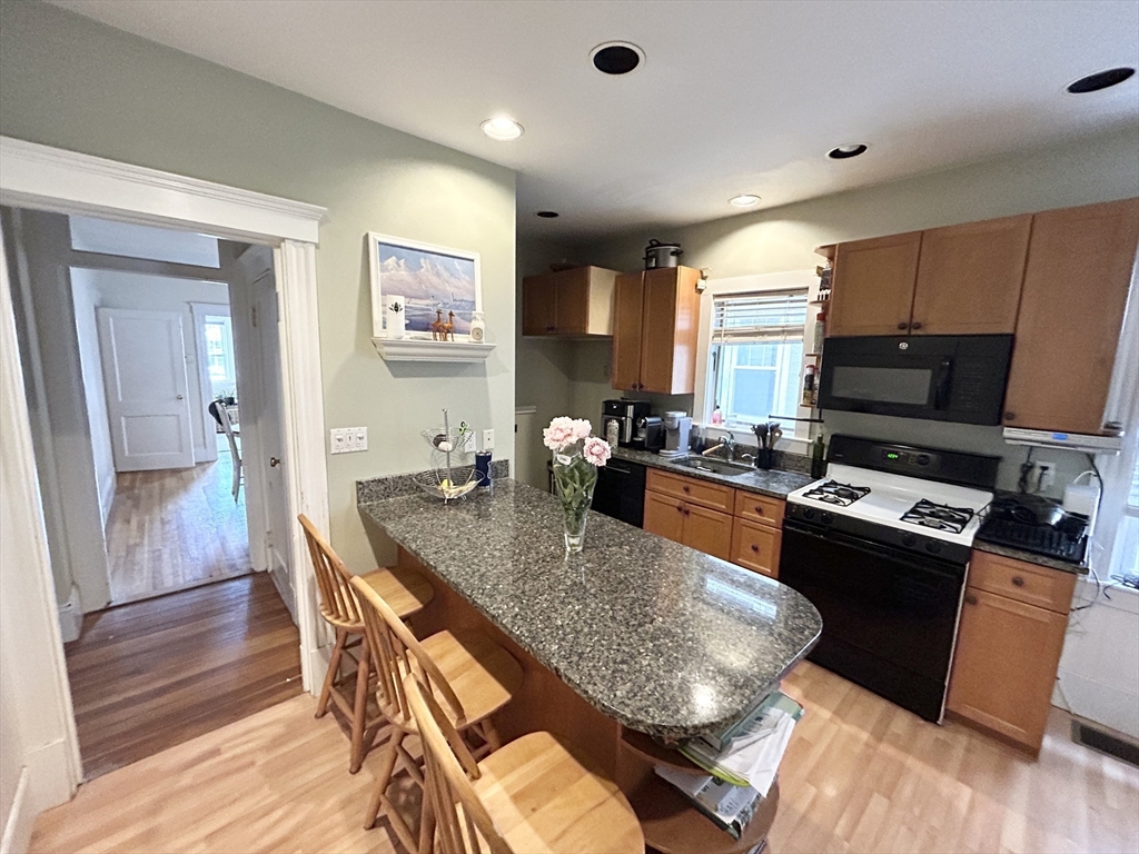 1626 Columbia Road, Unit 1 Boston, MA 02127 - Photo 2 of 11