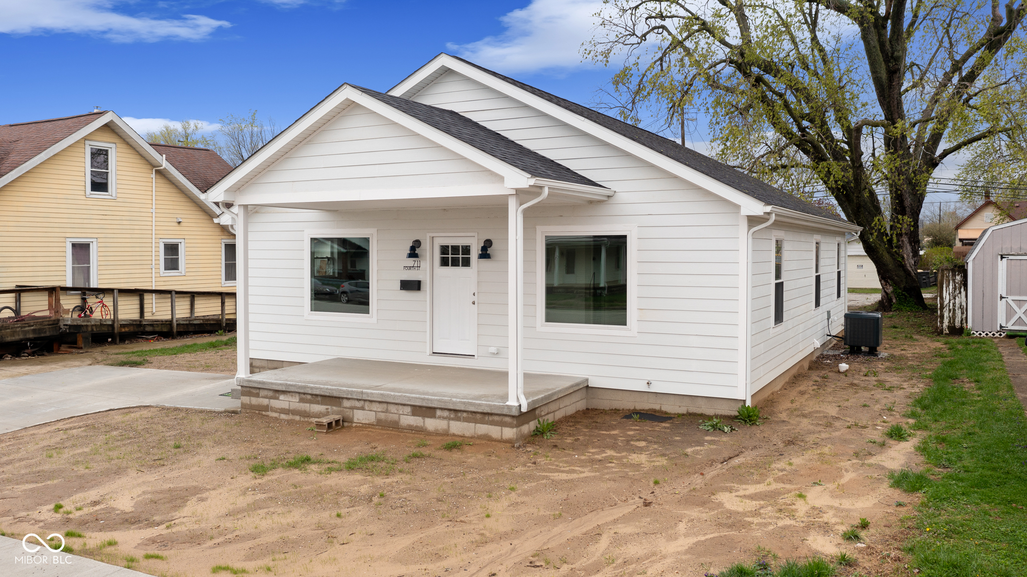 711 East 4th St Road Seymour, IN 47274 - Photo 4 of 58 Gallery Image 4