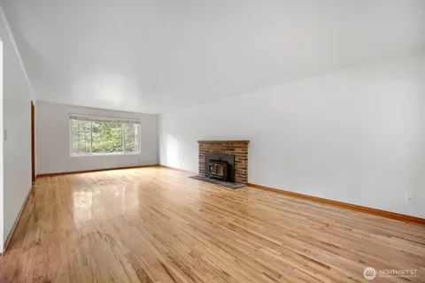$499,950 | 2107 Southwest 316th Street, Federal Way, WA 98023