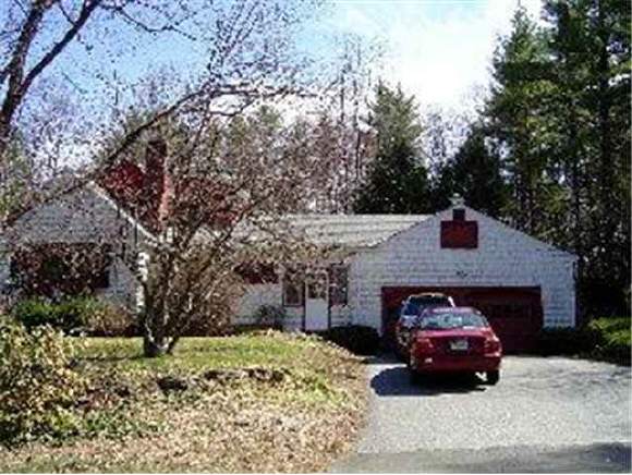 17 Seaverns Bridge Road Merrimack, NH 03054 - Photo 1 of 1