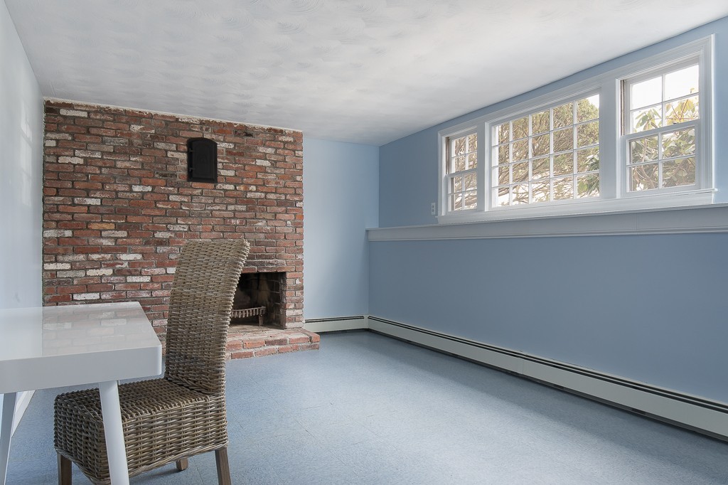 20 Hancock Road Hingham, MA 02043 - Photo 16 of 19 Gallery Image 16
