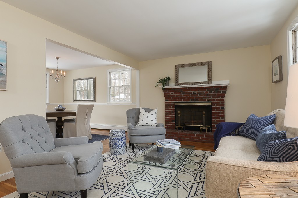 20 Hancock Road Hingham, MA 02043 - Photo 2 of 19 Gallery Image 2