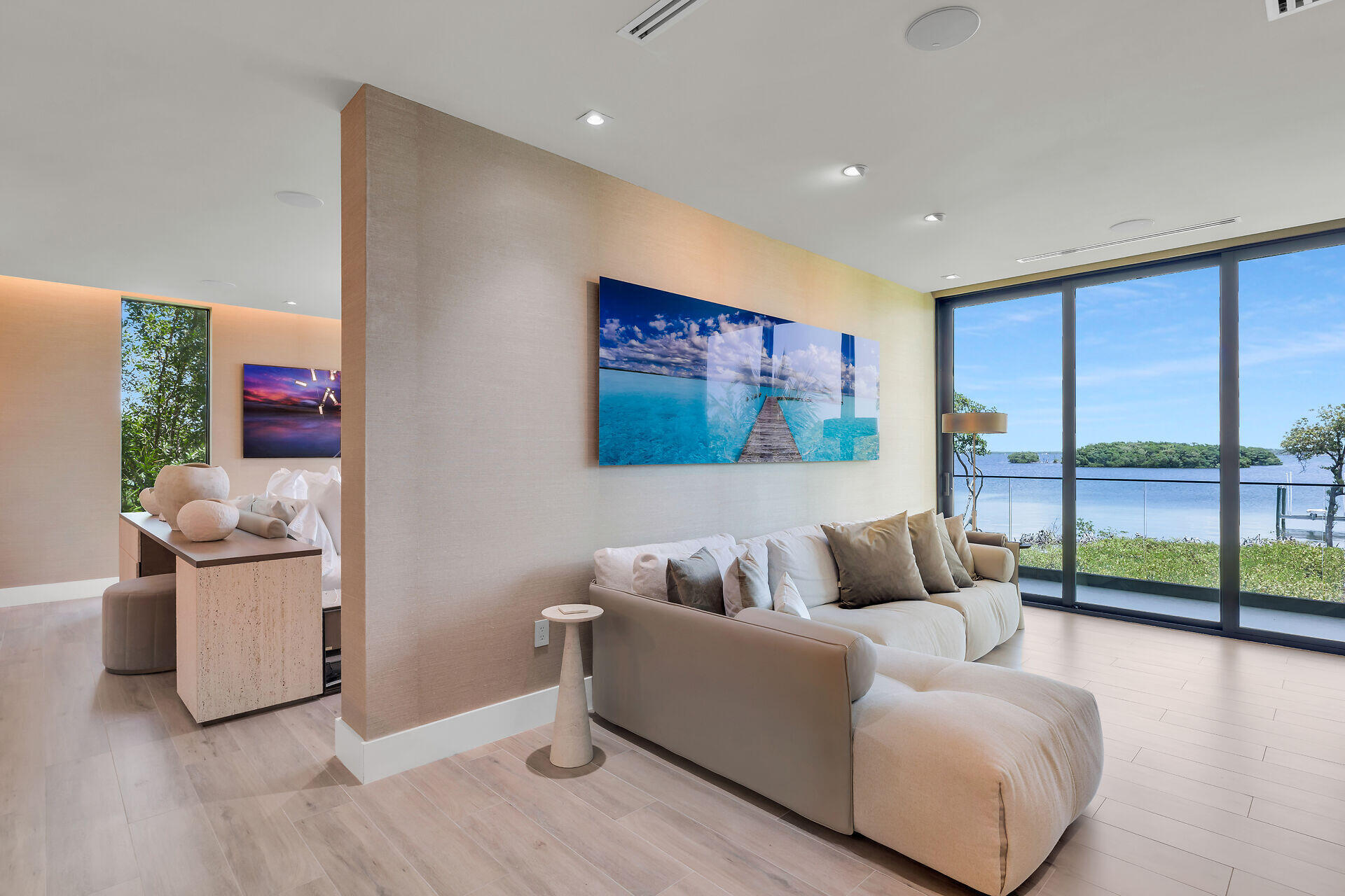 39 Mutiny Place Key Largo, FL 33037 - Photo 17 of 115 Floor to Ceiling Windows