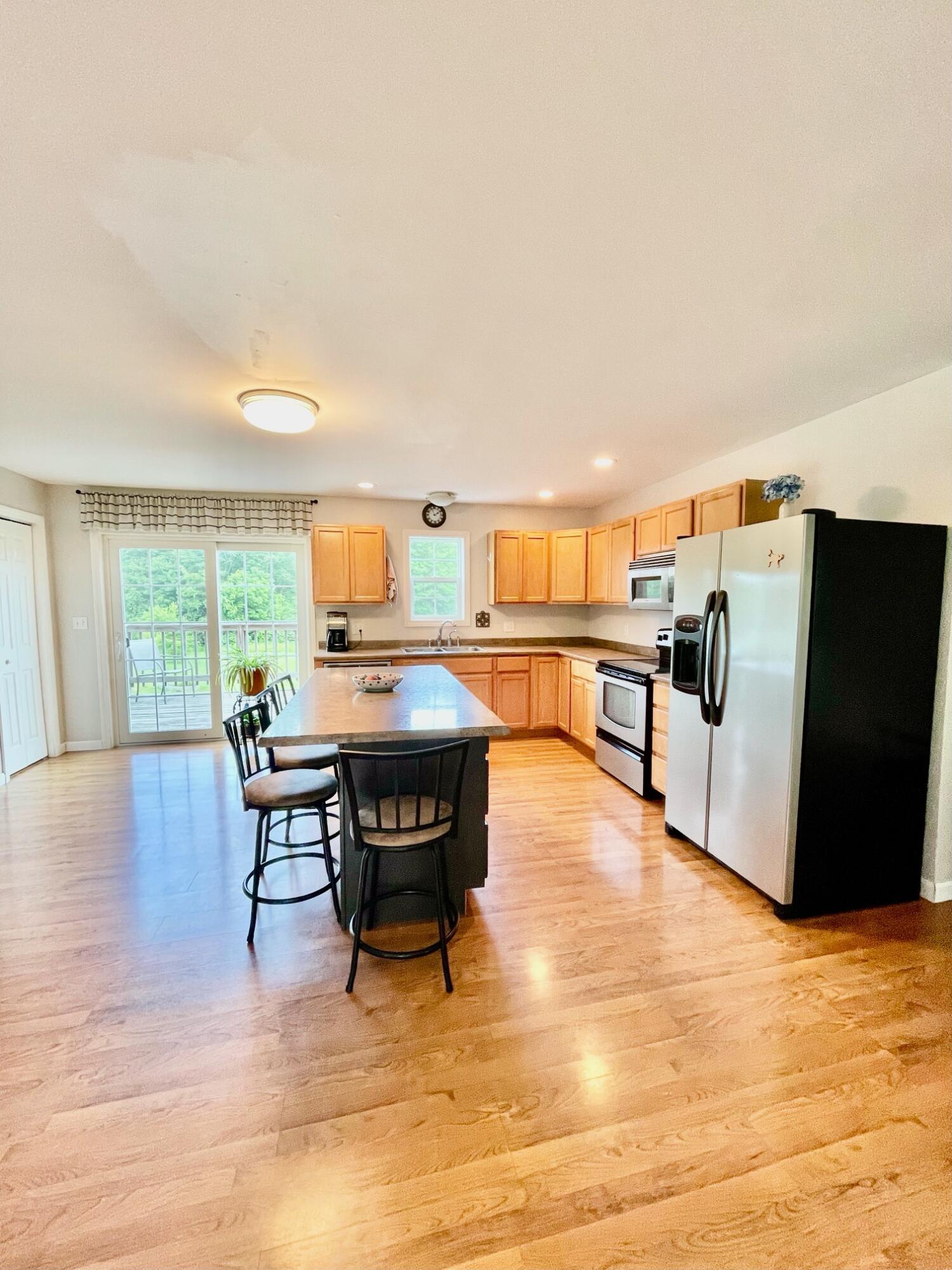 4 Moyse Road Winterport, ME 04496 - Photo 18 of 39 Kitchen